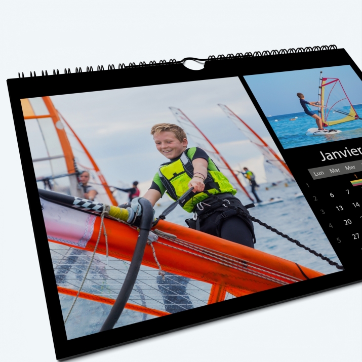 Calendrier photo "PANO" - Nombre de photos, logos et texte illimité