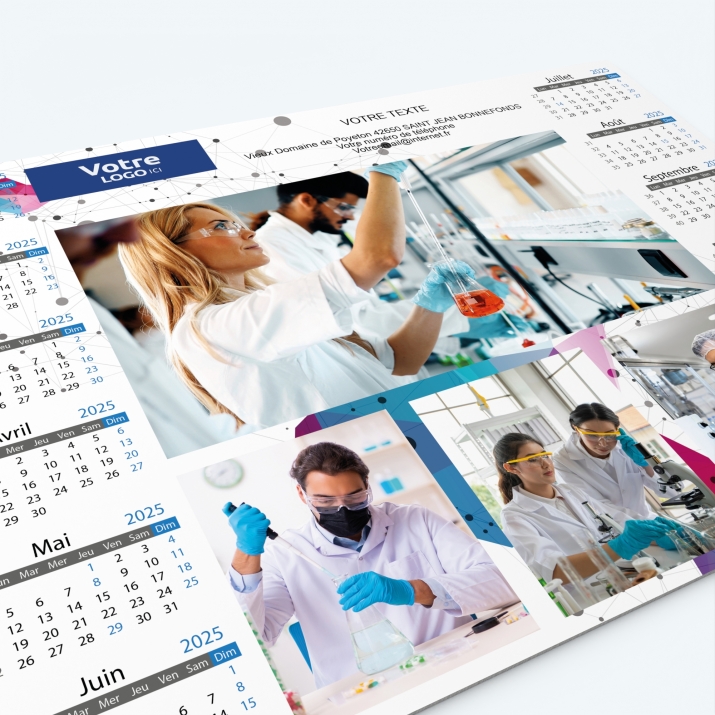 Calendrier sous main - Nombre de photos, logos et texte illimité